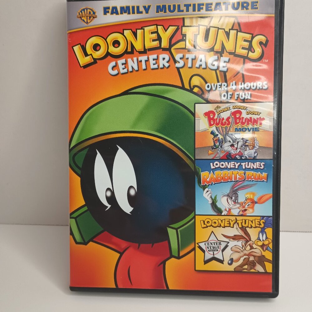 LOONEY TUNES CENTER STAGE DVD